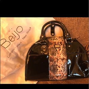 Beijo - Founders Edition